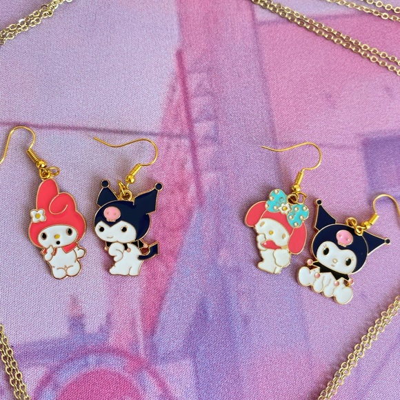 Kawaii Sanrio Jewellery Bundle 🌸 MyMelody + Kuromi, Hello Kitty, Cinnamoroll - Picture 3 of 7